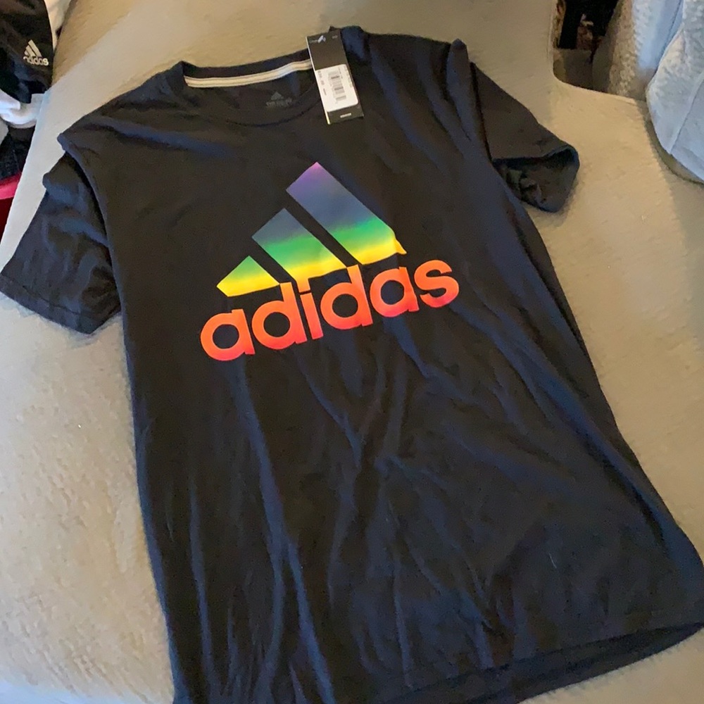 Men’s addidas performance tee L